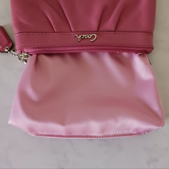 Coach Pink Leather Wrislet - Picture 10 of 11
